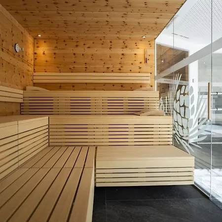 Chasa Helvetia Apartment Müstair